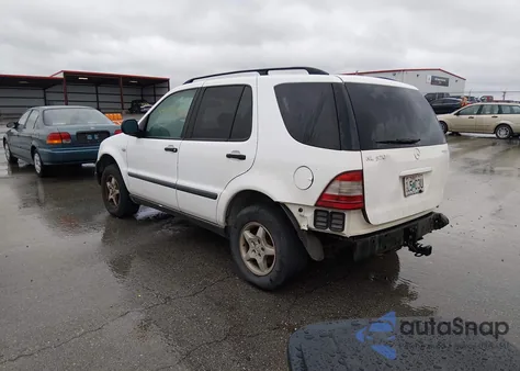 1999 Mercedes-Benz Ml 320 из США, поврежденный, VIN 4JGAB54E3XA127245